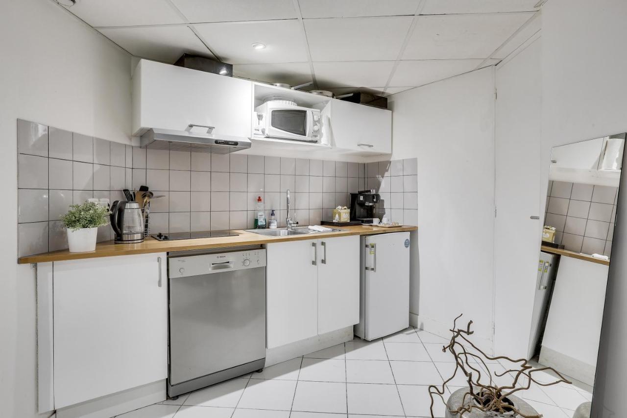 Triplex In Boulevard De Magenta By Guestready Appartamento Parigi Esterno foto